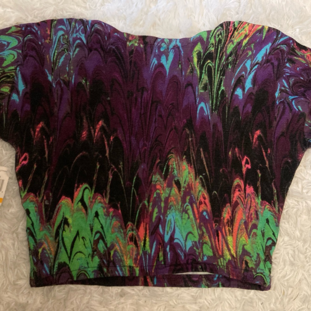 Colorful Abstract Patterned Top - Picture 2 of 6